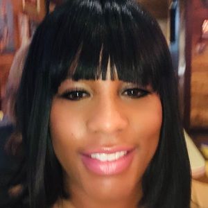 Meet your Posher, Rae Rose